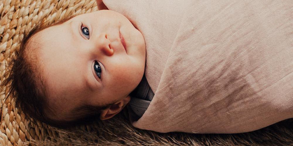 Dressing Baby for a Comfortable Summer Night’s Sleep